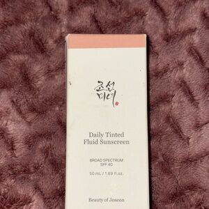 Beauty of Joseon Daily Tinted Fluid Sunscreen - MP200
